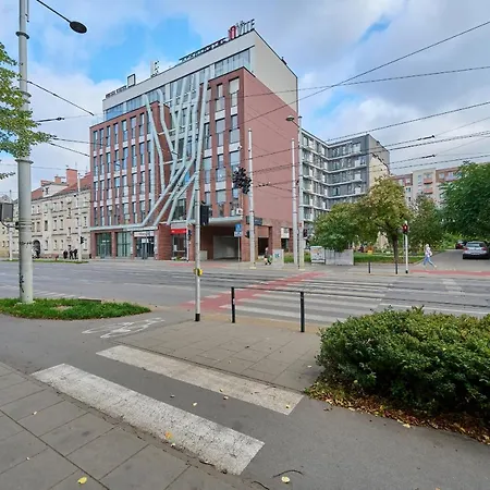 Spacious Studio Close To Wroclaw City Centre By Noclegi Renters Exterior photo