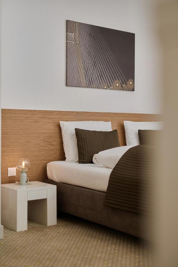 Spacious Close To Centre By Renters Вроцлав
